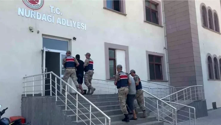 Gaziantep’te Göçmen Kaçakçılığı Operasyonu: 3 Şüpheli Yakalandı