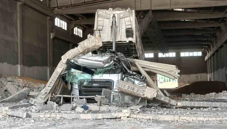 Gaziantep’te Tır Sürücüsü Feci Şekilde Hayatını Kaybetti