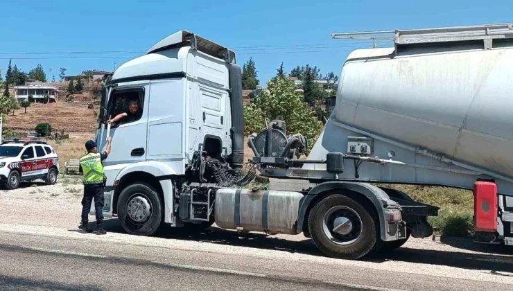 Gaziantep’te Trafik Jandarması Özel Denetim Yaptı